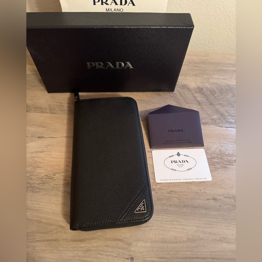 Authentic Prada Wallet - Picture 2 of 6